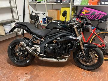 TRIUMPH SPEED TRIPLE 1050 ABS
