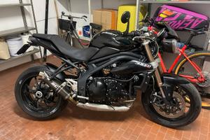 TRIUMPH SPEED TRIPLE 1050 ABS