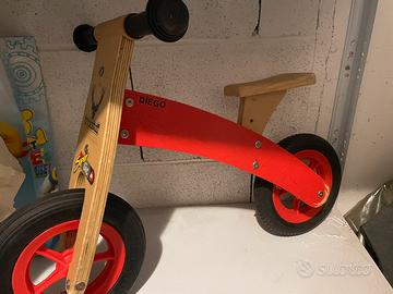 Bicicletta senza pedali