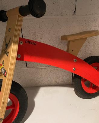 Bicicletta senza pedali