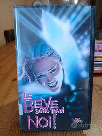 VHS/Le belve sono tra di noi.