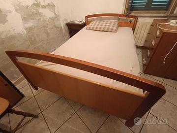 letto articolato per grandi obesi Vermeiren 