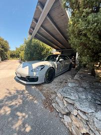 Porsche Panamera 4 Sport Turismo