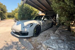 Porsche Panamera 4 Sport Turismo