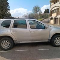 Dacia Duster 1.6 110 CV 4×2 BZ/GPL
