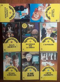 AGATHA CHRISTIE Gialli"Oscar Mondadori"vedi elenco