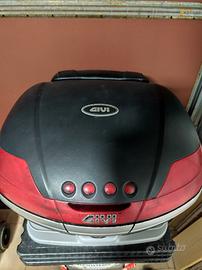bauletto moto Givi 