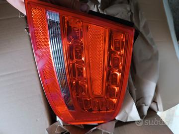 fanale posteriore destro audi A4 