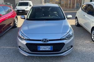 Hyundai i20 1.1 CRDi 12V 5 porte Comfort-2017