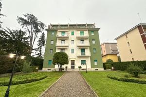 4 LOCALI A TORTONA