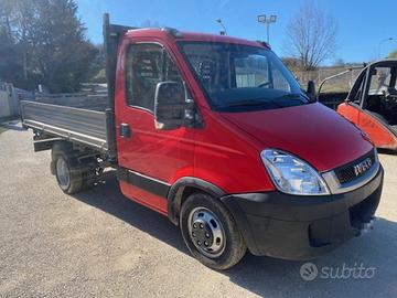 IVECO 35/E4 CON CASSONE RIBALTAB. ANNO KM 3195