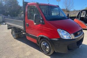IVECO 35/E4 CON CASSONE RIBALTAB. ANNO KM 3195