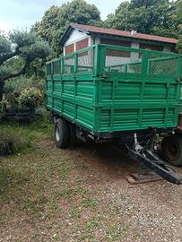 Rimorchio agricolo forestale trazionato
