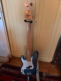 Basso Precision Fender mancino
