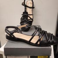 SANDALO “ECCO”  NUMERO 39 PARI A NUOVO