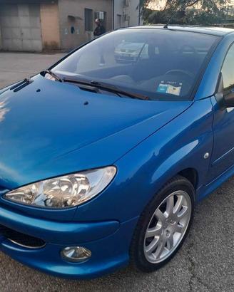 PEUGEOT 206 1.6 HDi FAP CC senza nessun lavoro d