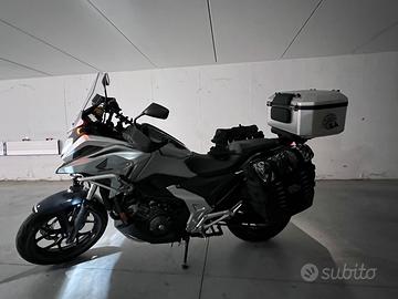 HONDA NC750X DCT
