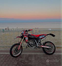 Moto Husqvarna 125 2 tempi TARGATA