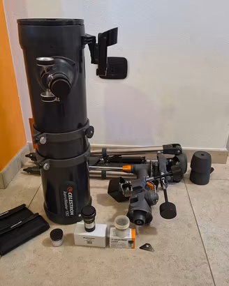 Telescopio Celestron AstroMaster 130EQ-MD +varie