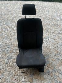 Sedile Nissan Navara ant. guidatore D40 2005/2012