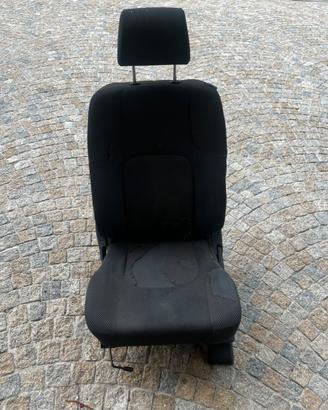 Sedile Nissan Navara ant. guidatore D40 2005/2012