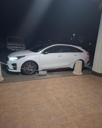 kia proceed 1.6 204cv