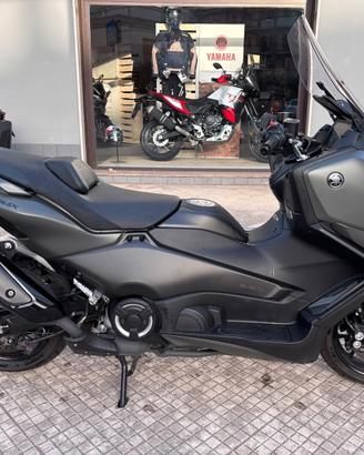 Yamaha T Max 560 2025