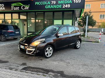 Renault scenic X-mod euro5