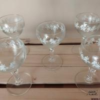 5 calici di vetro decorati