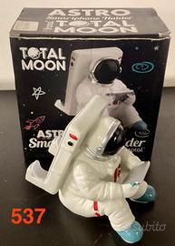 Supporto x smartphone. Astronauta in resina. MOON