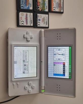 Nintendo DS lite