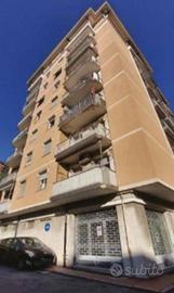 Immobile in asta di 112 m² con 4 locali a Genova
