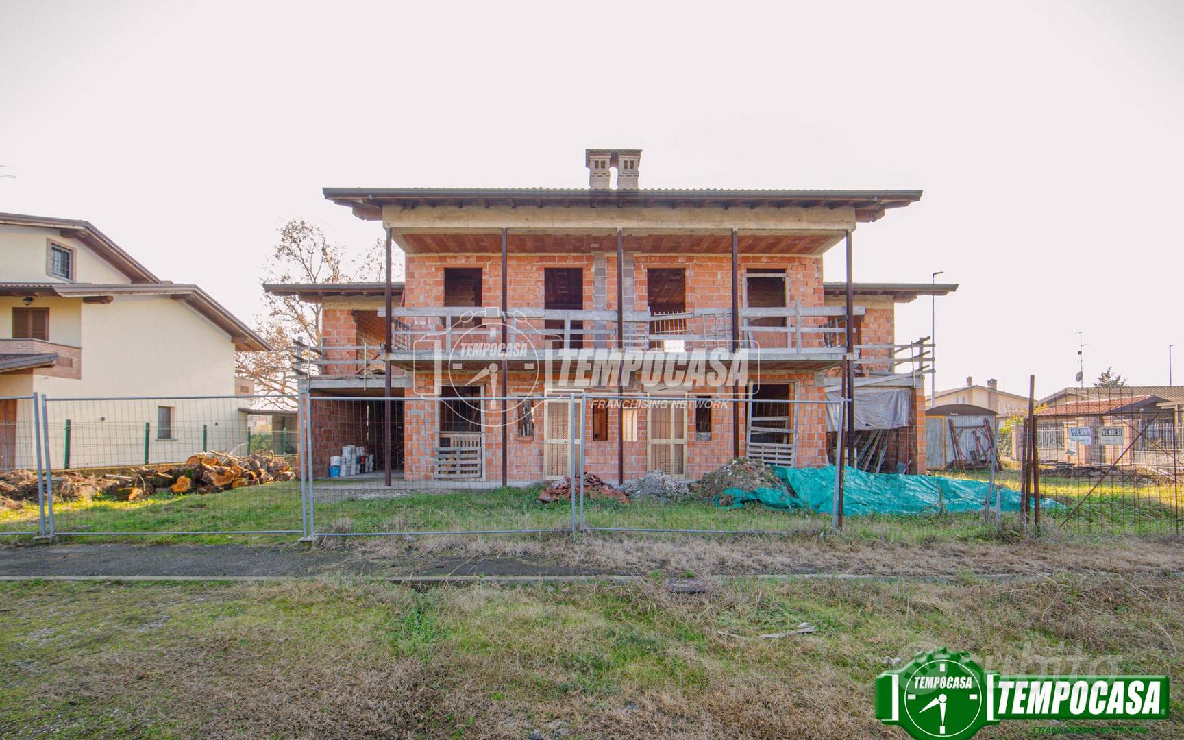 Casa – Pinarolo Po, Casone - Vista 2