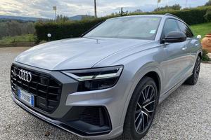 Audi q8 50 tdi 286cv
