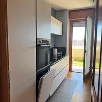 Cucina completa di elettrodomestici