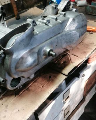 Runner Hexagon 125 blocco motore 
