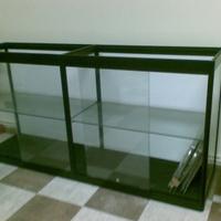 vetrina esposizione