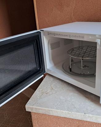 Microonde come nuovo