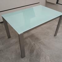 Tavolo in vetro allungabile calligaris