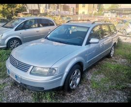 Volkswagen Passat 1.9 TDI/101 CV cat per operatori