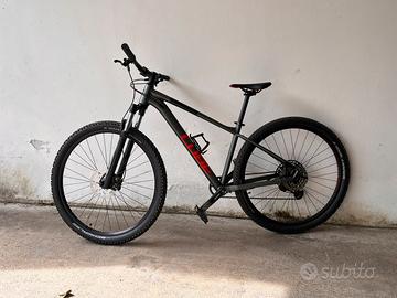 MTB CUBE ANALOG FLASHGREY´N´RED