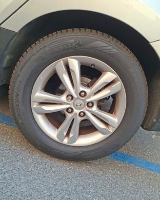 cerch in lega + pneumatici 4 stagioni Hyundai ix35