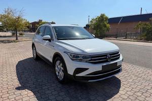 Volkswagen Tiguan 2.0 TDI 150 CV SCR DSG Elegance