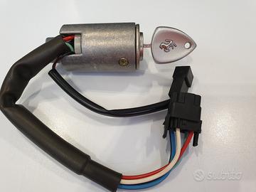 Gruppo bloccasterzo Ferrari Originale D'epoca 