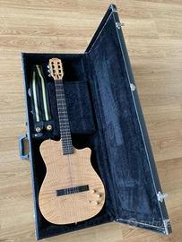 Carvin NS1 midi nylon string con custodia
