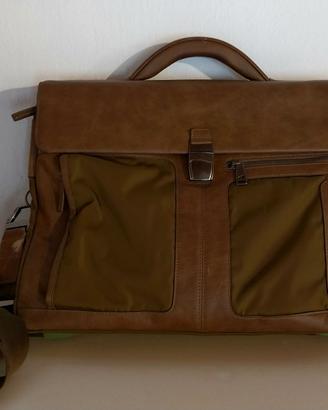 Borsa  medico tracolla piquadro