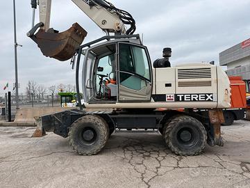 Escavatore Gommato Terex 190 Forestale