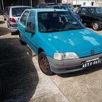 Peugeot 106 . 950 benz 1995 RICAMBI