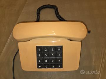 Telefono con filo e tastiera vintage DFG