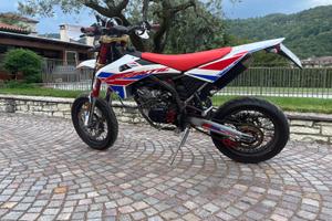 FANTIC MOTARD 125 _2018